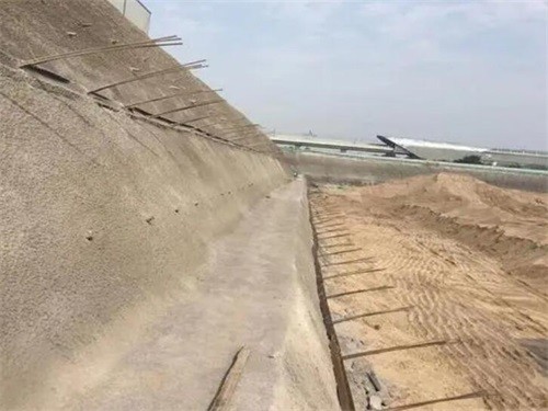 合川河道边坡加固